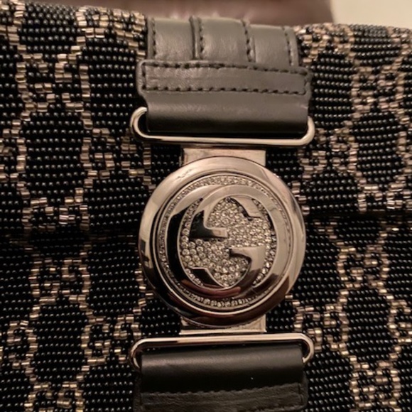 Gucci GG Black & Silver Beaded Clutch - Picture 2 of 9